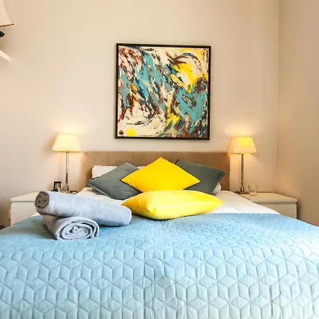 Apartament Z Parkingiem Przy Plazy Lägenhet